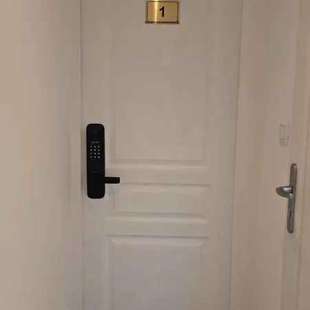 La Perle Rare * Massy